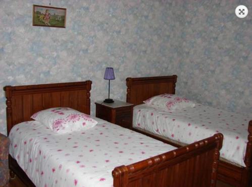 Amphore Du Berry Saint-Amand-Mont-Rond Zimmer foto