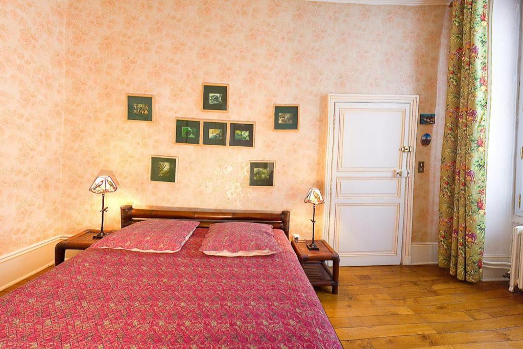 Amphore Du Berry Saint-Amand-Mont-Rond Zimmer foto